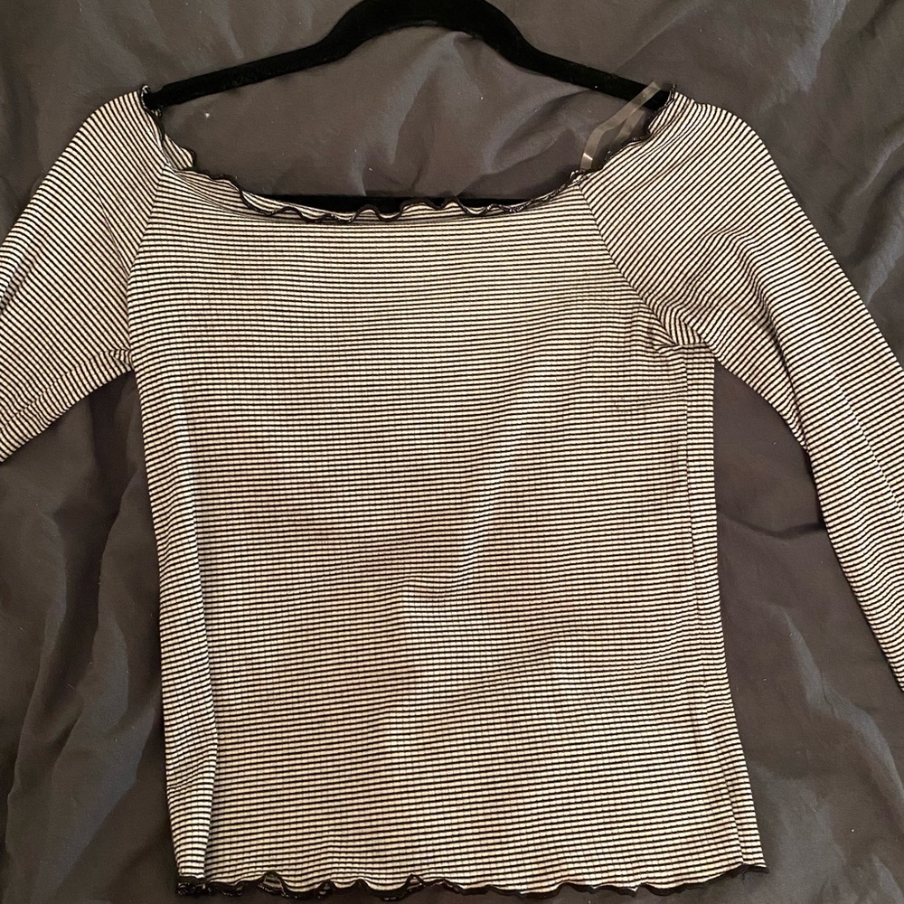 Off the Shoulder Navy/White Long Sleeve